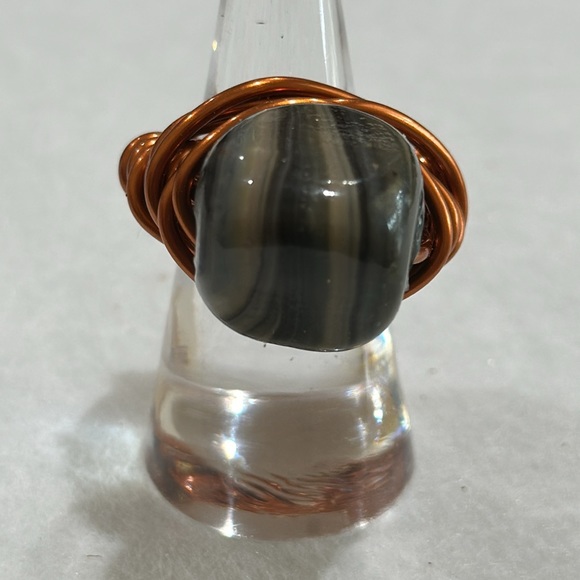 Handmade chunky ceramic gray beaded wire wrapped copper colored ring size 6 1/2 - Picture 2 of 5